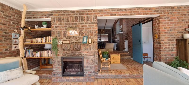 4 Bedroom Property for Sale in Dormehls Drift Western Cape